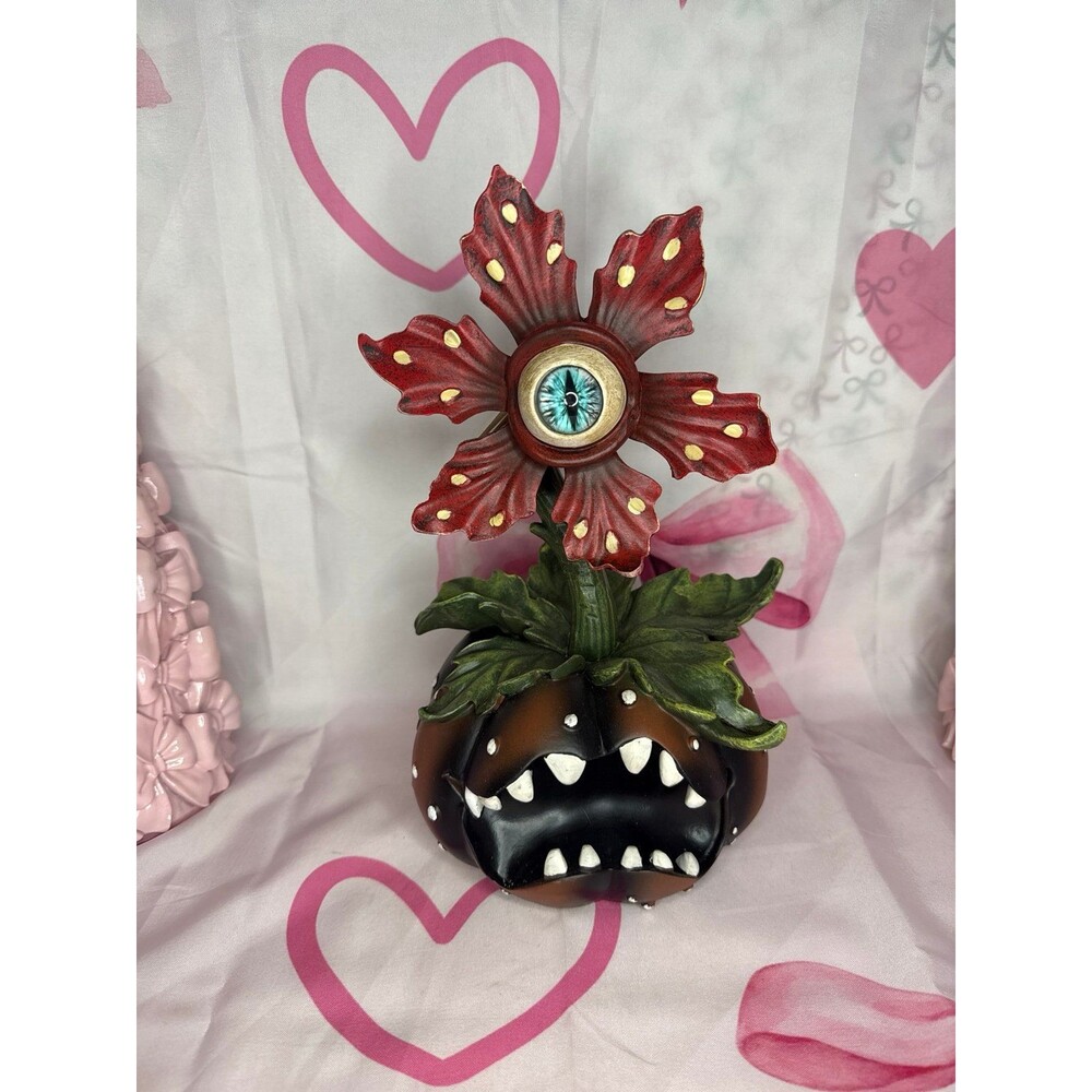 Halloween Cyclops One Eyed Spooky Flower Monster Plant